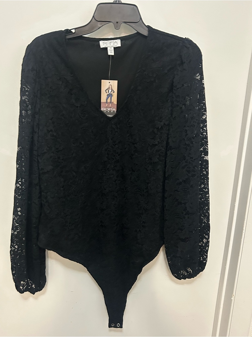 sofia by sofia vergara Black Lace V-Neck Long-Sleeve Bodysuit